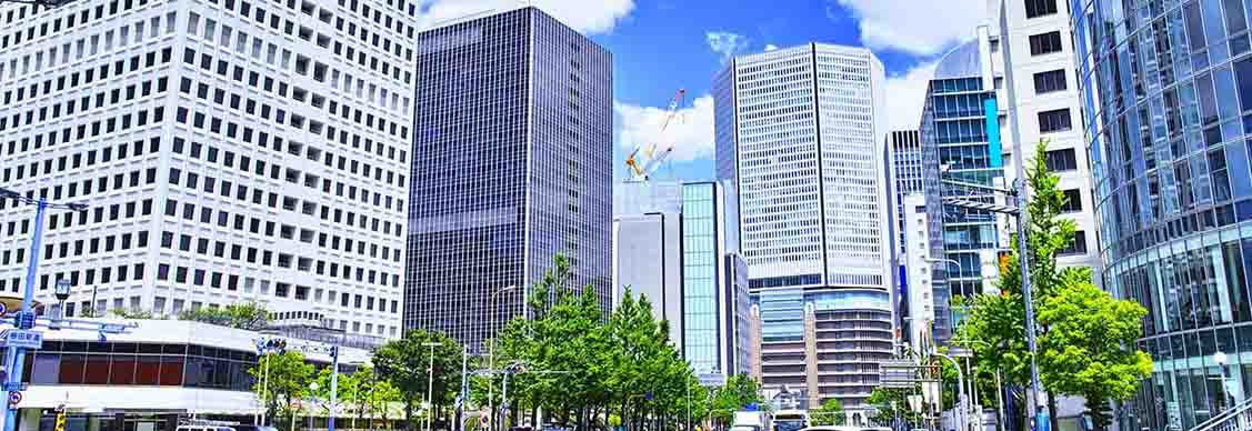 オフィスビルが集積する大阪中心市街地