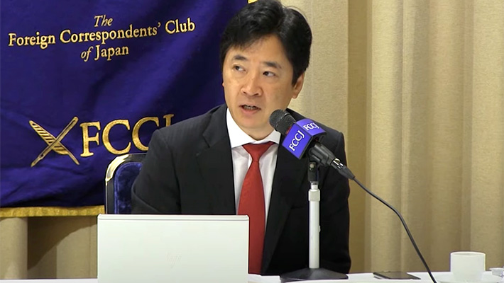 Ken Negishi, Executive Director JLL Japan, speaks at FCC