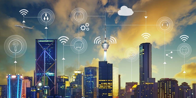 IoTセンサーを活用すれば1つのビルだけでなく複数のビルから収集したデータを連携させることが可能(画像はイメージ)